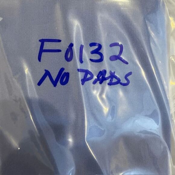 New Balance Q Speed Shape Sheild Sports Bra Blue Pink No Pads Cross Straps Small - Picture 8 of 8